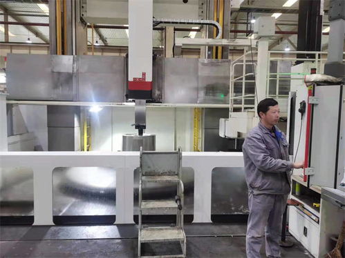 只爭(zhēng)朝夕開(kāi)新局丨重慶水泵廠耐火材料制造訂單激增，虎力全開(kāi)忙生產(chǎn)